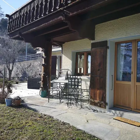 Lovely Large With Terrace Διαμέρισμα *